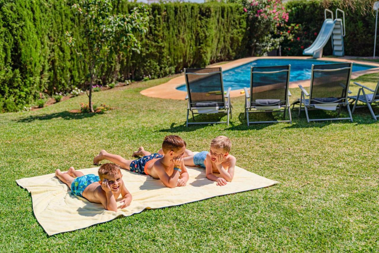 Lirios Village Marbella Esterno foto